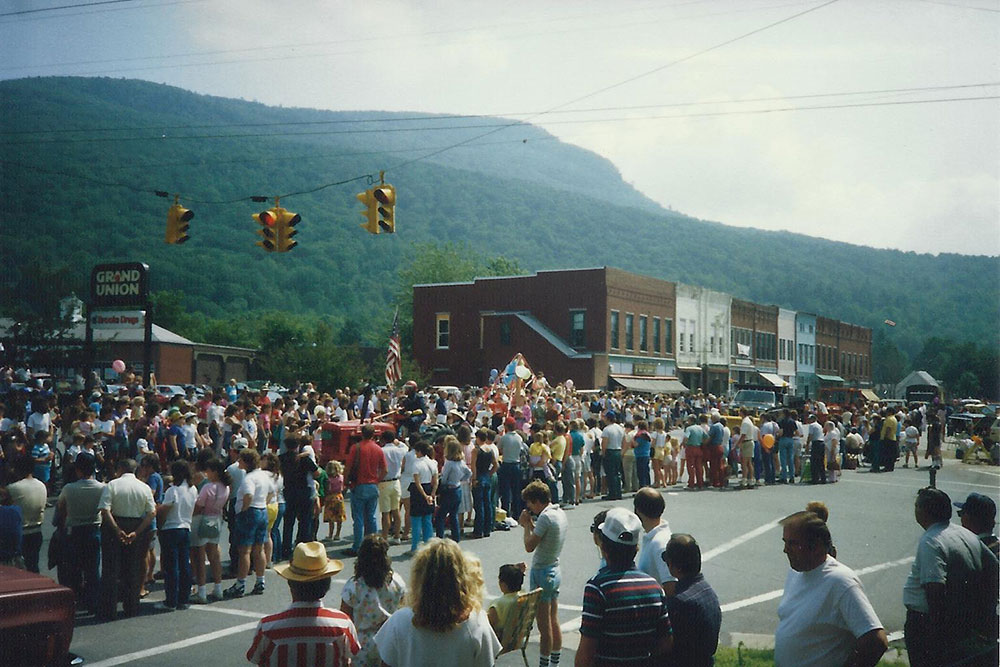 Bristol 4th in the 1980s, Photo #16